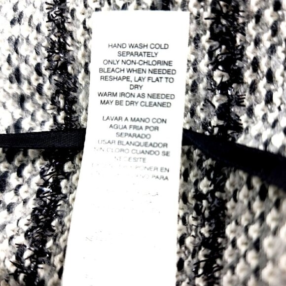 Chico's EUC Women's 0 Black White Laced Fringe Cardigan Cotton Blend Tweed - Picture 11 of 11